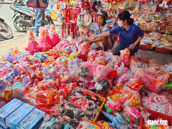 Đón Trung thu 2022: Lồng đèn Việt áp đảo hoàn toàn hàng Trung Quốc - Ảnh 3.