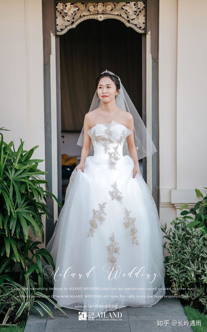 新娘邀請了 17 位親友到巴厘島參加婚禮——圖 4。
