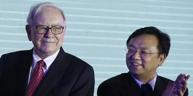 Warren Buffett lần đầu bán cổ phiếu của ‘gã khổng lồ’ xe điện Trung Quốc sau 14 năm - Ảnh 1.