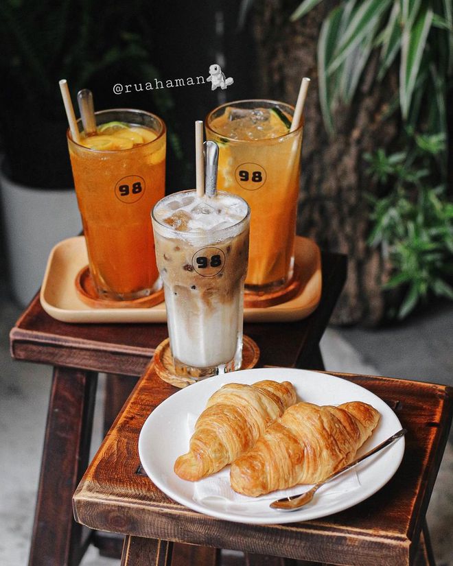 4 quán cafe ít người biết ở TP.HCM: Nước ngon, đủ góc 'sống ảo' cho dịp lễ - Ảnh 26.