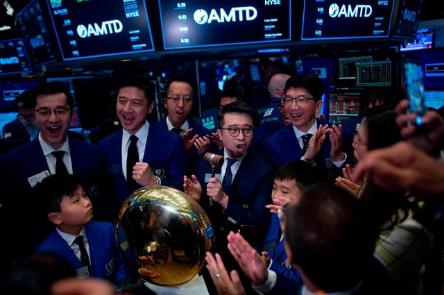 Cổ phiếu tăng 14.000% sau 3 tuần, chủ tịch một công ty bất ngờ thành người giàu thứ 6 châu Á - Ảnh 1.