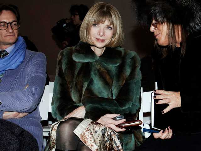 Anna Wintour: Thét ra lửa ở nơi làm việc, cầm trịch làng thời trang, nhưng cũng là mẹ hiền được các con hết mực thương yêu - Ảnh 10. Anna Wintour: Thét ra lửa ở nơi làm việc, cầm trịch làng thời trang, nhưng cũng là mẹ hiền được các con hết mực thương yêu - Ảnh 10.