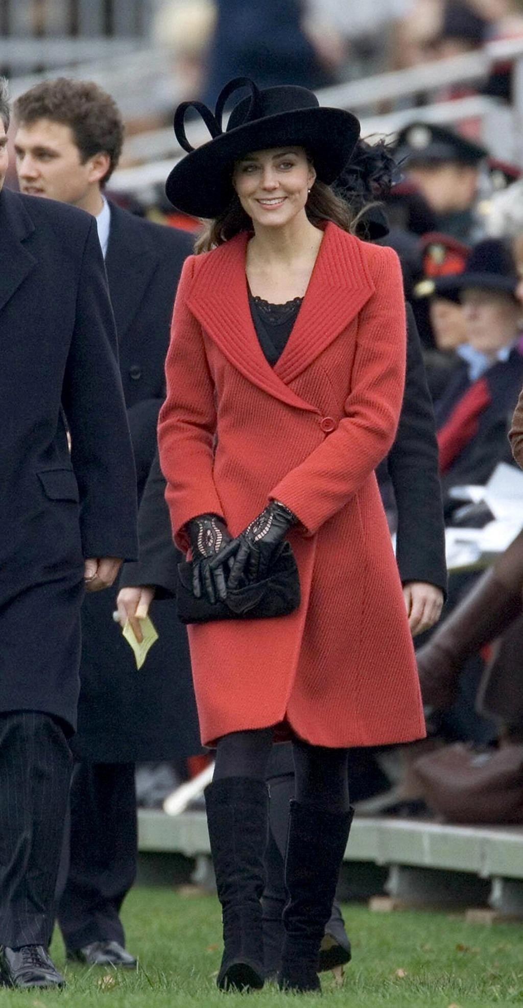 Những lần Công nương Kate ‘lên đồ’ lấy cảm hứng từ mẹ chồng - Công nương Diana - Ảnh 8.