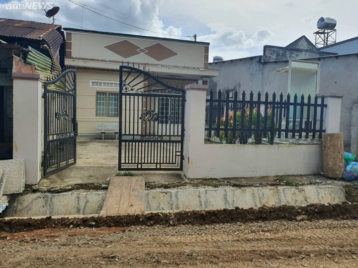 Cử đoàn kiểm tra vụ chi 600 triệu chữa bệnh cho con, đau đớn nhận 'hũ tro cốt' - Ảnh 1.