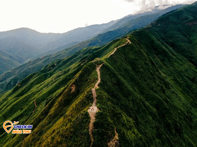 Vùng núi cheo leo ở Quảng Ninh, được mệnh danh là 1 trong những nơi khó đi nhất Việt Nam - Ảnh 8.