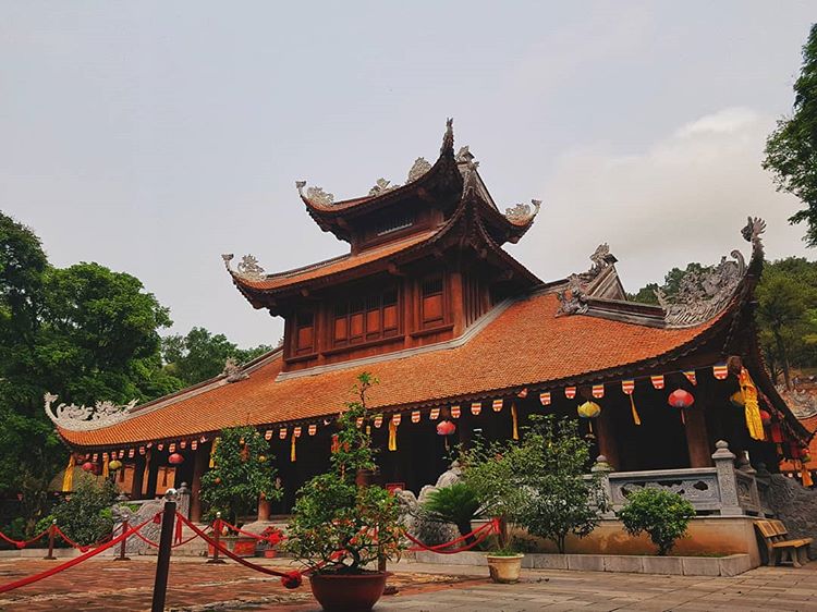 Côn Sơn - Kiếp Bạc: Không gian văn hóa tâm linh hàng trăm năm lịch sử - Ảnh 4. Côn Sơn - Kiếp Bạc: Không gian văn hóa tâm linh hàng trăm năm lịch sử - Ảnh 4.