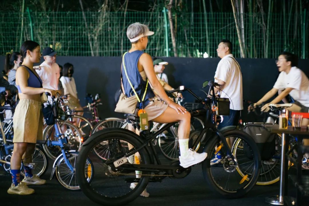 Trung Quốc: Sống giữa đại dịch, &quot;chơi&quot; xe đạp trở thành xu thế ở thành phố hiện đại - Ảnh 8.