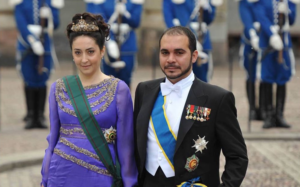 Nàng dâu đặc biệt của Hoàng gia Jordan: Từ nhà báo nổi tiếng thành Công nương vạn người mê - Ảnh 4.