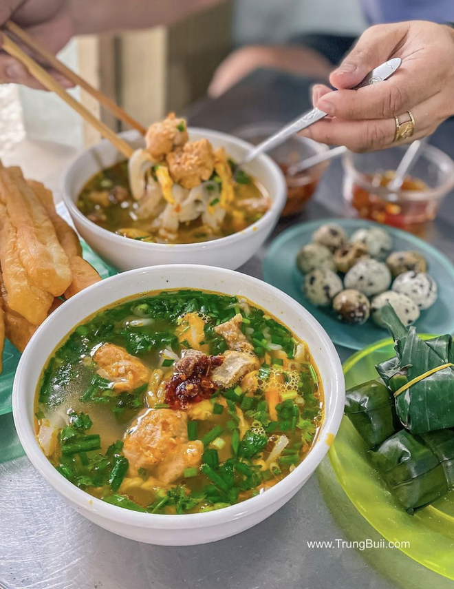 Những món bánh canh trên khắp Việt Nam, có món được du khách nước ngoài ca ngợi hết lời - Ảnh 2.