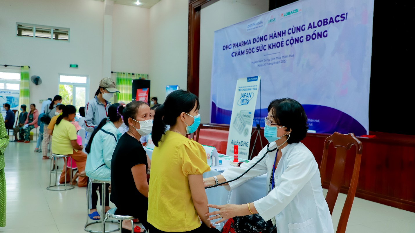 Ngành dược từng bước phục hồi sau đại dịch - Ảnh 1. Ngành dược từng bước phục hồi sau đại dịch - Ảnh 1.