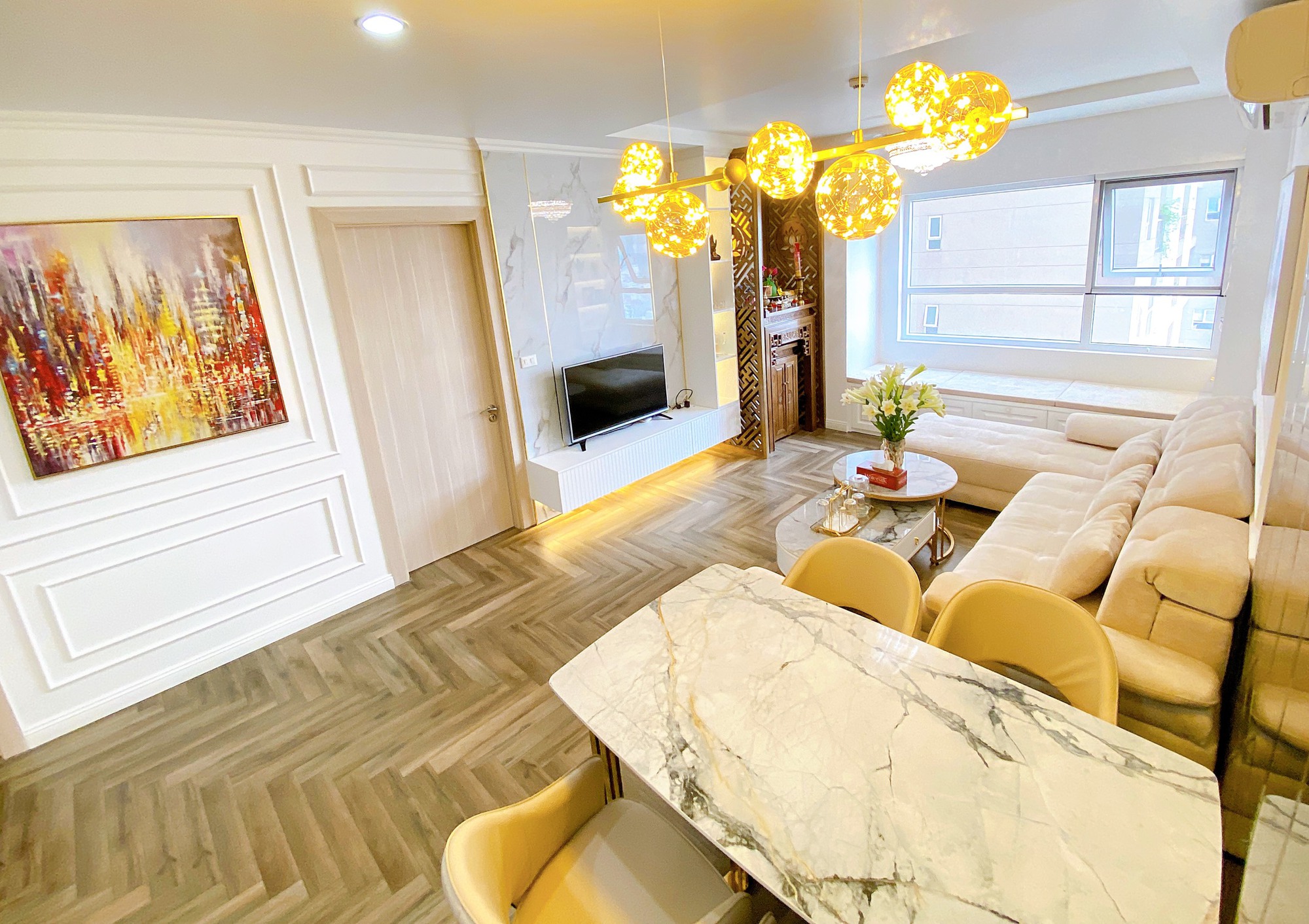 Đôi vợ chồng ở Hà Nội kiếm 50 triệu/tháng mua nhà 3,5 tỷ đồng: Dù đủ tiền chúng tôi vẫn đi vay để mua - Ảnh 2. Đôi vợ chồng ở Hà Nội kiếm 50 triệu/tháng mua nhà 3,5 tỷ đồng: Dù đủ tiền chúng tôi vẫn đi vay để mua - Ảnh 2.