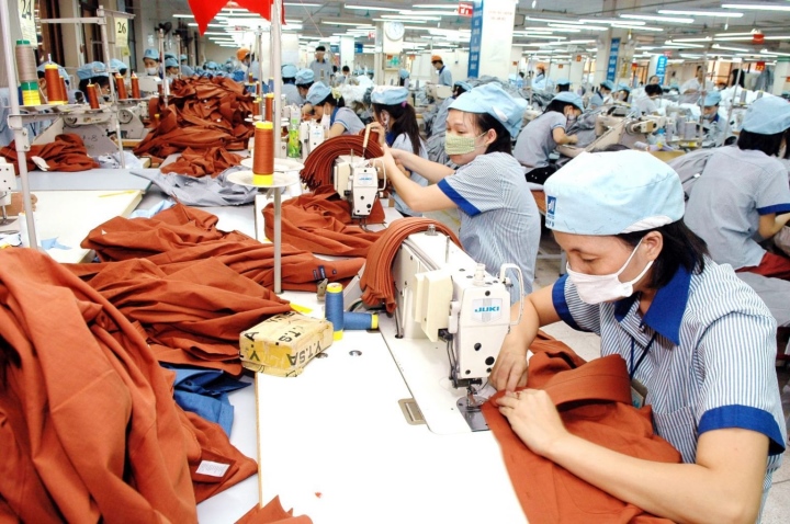 Xăng dầu dừng tăng giá, hàng hoá vẫn siêu đắt đỏ: Lộ diện "thủ phạm" chính - Ảnh 2. Xăng dầu dừng tăng giá, hàng hoá vẫn siêu đắt đỏ: Lộ diện "thủ phạm" chính - Ảnh 2.