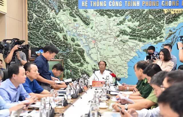 Khẩn cấp ứng phó siêu bão Noru - một trong những cơn bão mạnh nhất trong 20 năm - Ảnh 1. Khẩn cấp ứng phó siêu bão Noru - một trong những cơn bão mạnh nhất trong 20 năm - Ảnh 1.
