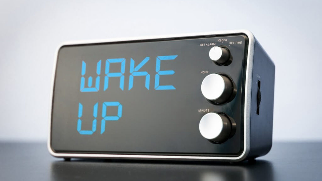 Gần 2/3 CEO thành công nói rằng họ thức dậy lúc 6 giờ sáng hoặc sớm hơn - Ảnh 1.