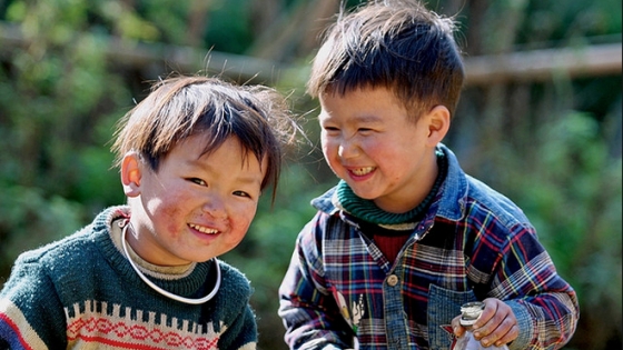 Khi trẻ lười học, đừng đánh mắng mà hãy đưa con đến 3 nơi - Ảnh 1.