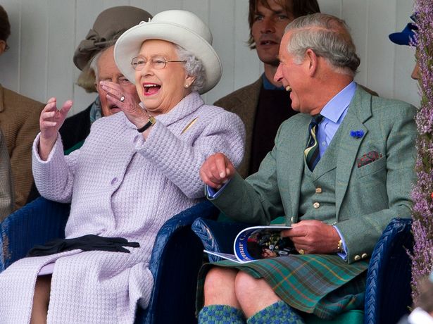 Nữ hoàng Anh vắng mặt tại lễ hội bà yêu thích, dấy lên lo ngại về sức khỏe - Ảnh 1.