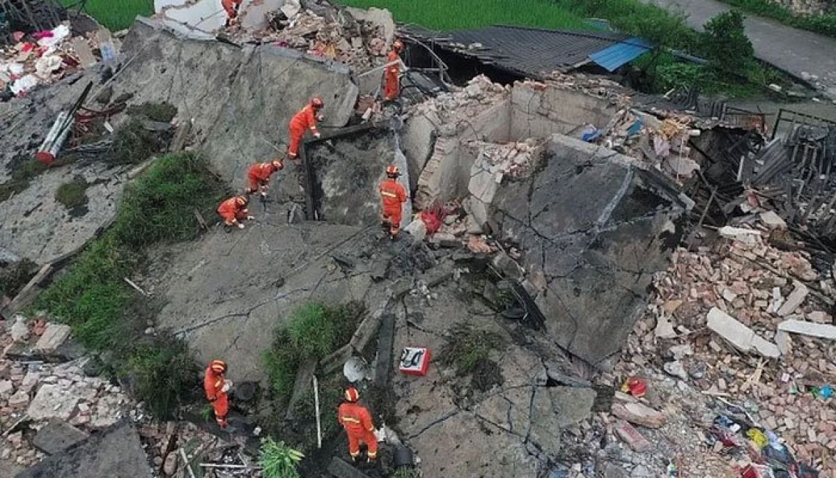 Trung Quốc: Xảy ra 13 dư chấn sau động đất tại Tứ Xuyên - Ảnh 1.