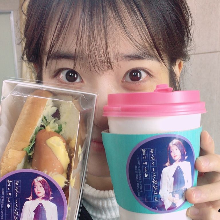 Chạm ngưỡng tuổi băm nhưng vẫn sở hữu cả sắc lẫn vóc hoàn hảo, bí quyết nào giúp IU giữ dáng tài tình đến vậy? - Ảnh 5. Chạm ngưỡng tuổi băm nhưng vẫn sở hữu cả sắc lẫn vóc hoàn hảo, bí quyết nào giúp IU giữ dáng tài tình đến vậy? - Ảnh 5.