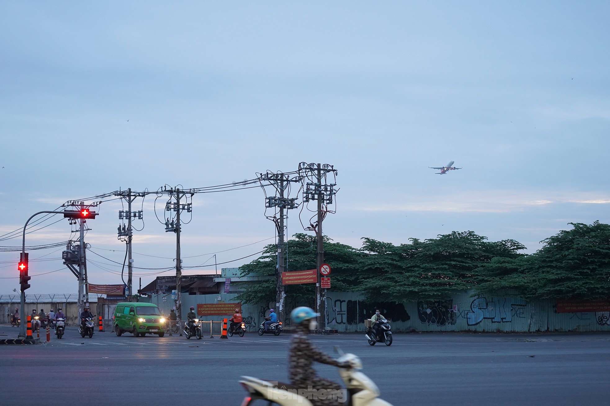Có một TPHCM rất khác trong sáng đầu năm 2023 - Ảnh 2. Có một TPHCM rất khác trong sáng đầu năm 2023 - Ảnh 2.