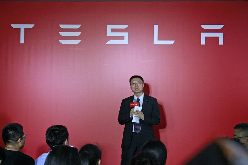 Hé lộ về 'CEO tin đồn của Tesla', người sẽ kế nhiệm Elon Musk: Làm việc đến 3h sáng, điều hành mọi hoạt động  ở châu Á nhưng vẫn ở nhà trợ cấp - Ảnh 3.