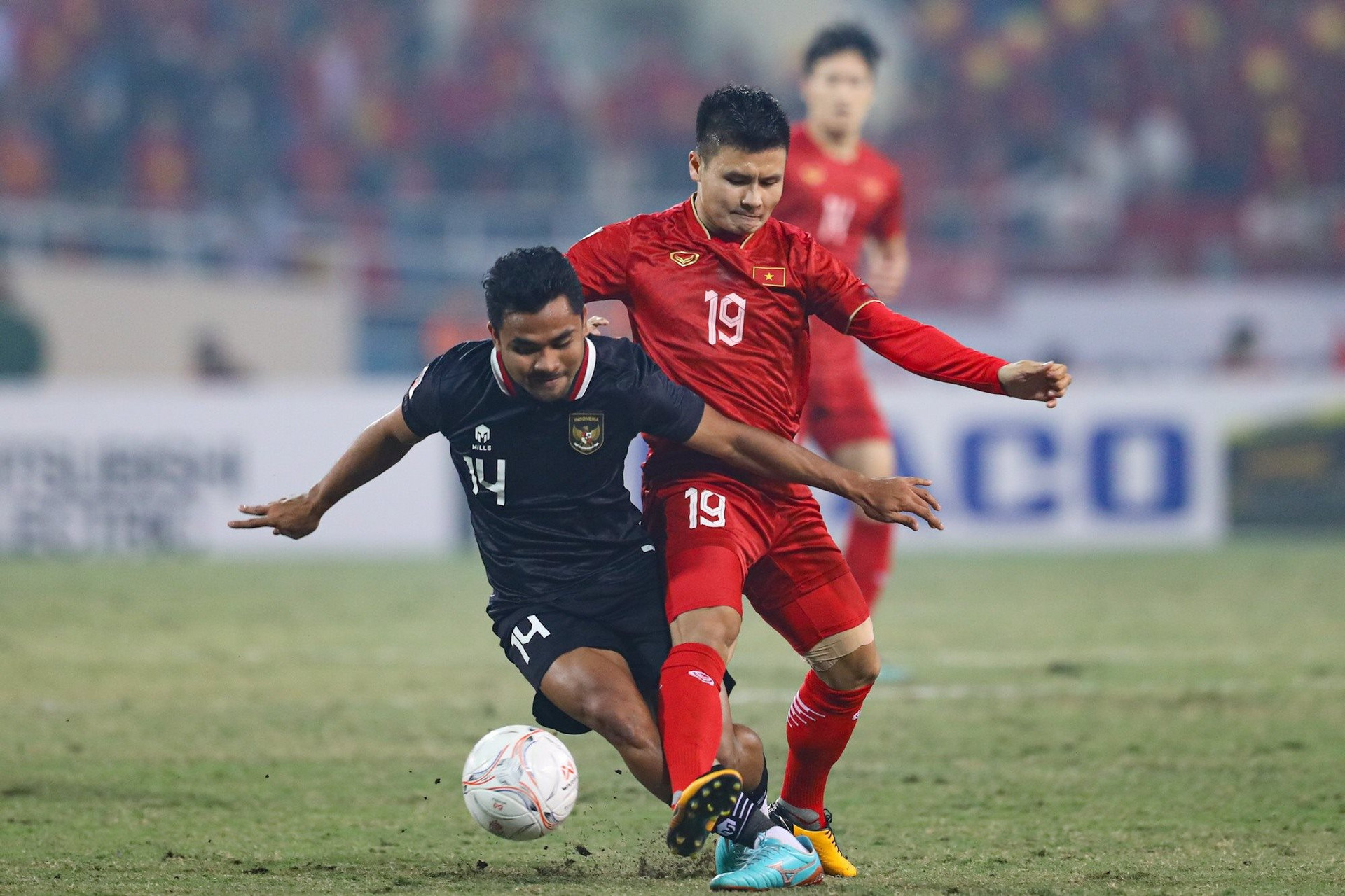 Cháy vé xem đội tuyển Việt Nam đá trận chung kết AFF Cup 2022 - Ảnh 1.
