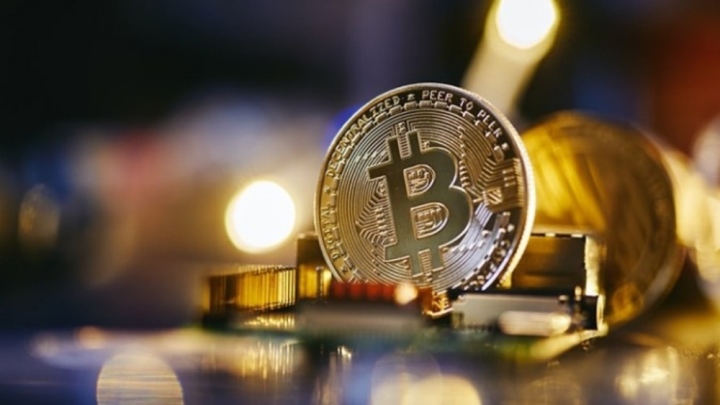 Giá Bitcoin hôm nay 11/1: Giữ vững mốc 17.200 USD