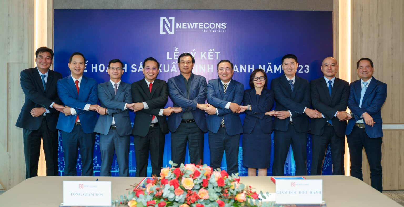Newtecons đạt 11.000 tỷ doanh thu trong năm 2022, ông Nguyễn Bá Dương đề mục tiêu tăng trưởng 10% cho năm 2023 - Ảnh 1.