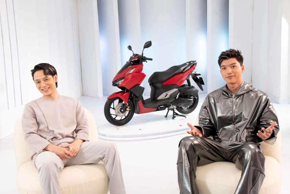 Honda tìm đến Trúc Nhân, HIEUTHUHAI - Yamaha không kém cạnh &quot;cặp&quot; với MONO để quảng bá mẫu xe ăn khách nhất - Ảnh 2.