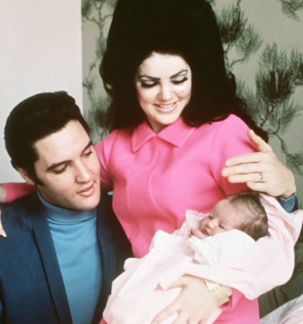 Con gái Elvis Presley qua đời ở tuổi 54 - Ảnh 2.