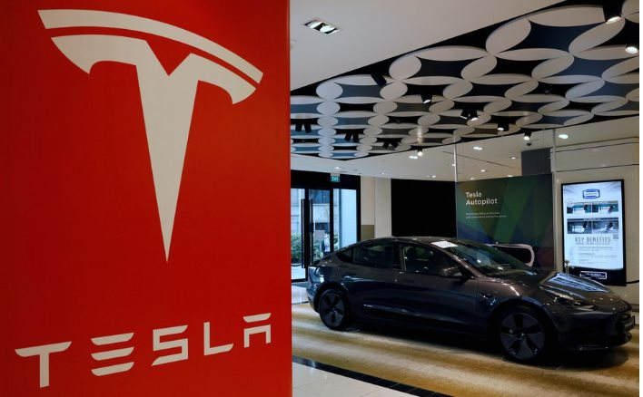 Tại thị trường VinFast vừa đặt chân, các hãng xe điện đang trở thành 'kẻ thù' của đại lý xe, kẻ 'cẩm đầu' không ai khác ngoài Tesla - Ảnh 2.