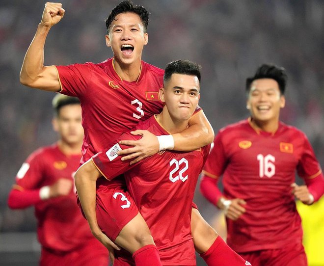 Tiến Linh bất ngờ hot rần rần trước thềm Chung kết AFF Cup lượt về, được kỳ vọng sẽ ghi bàn cho ĐT Việt Nam - Ảnh 9. Tiến Linh bất ngờ hot rần rần trước thềm Chung kết AFF Cup lượt về, được kỳ vọng sẽ ghi bàn cho ĐT Việt Nam - Ảnh 9.