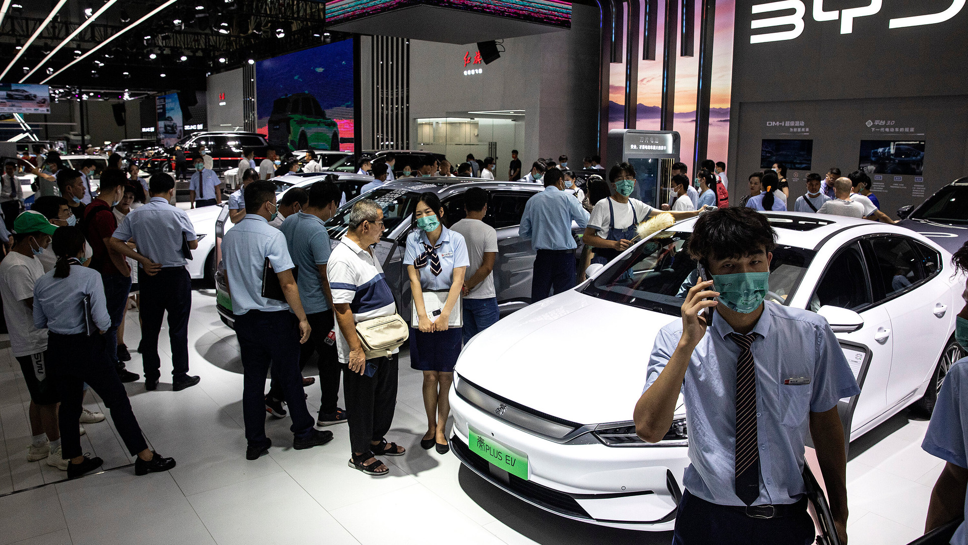 Sức công phá khủng khiếp của xuất khẩu ô tô Trung Quốc: vượt xa Đức, chuẩn bị lật luôn ngôi vương của Nhật Bản - Ảnh 1.