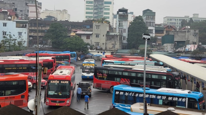Vận tải khách bằng ô tô dịp Tết Nguyên đán: Bộ Giao thông Vận tải yêu cầu gì? - Ảnh 1. Vận tải khách bằng ô tô dịp Tết Nguyên đán: Bộ Giao thông Vận tải yêu cầu gì? - Ảnh 1.