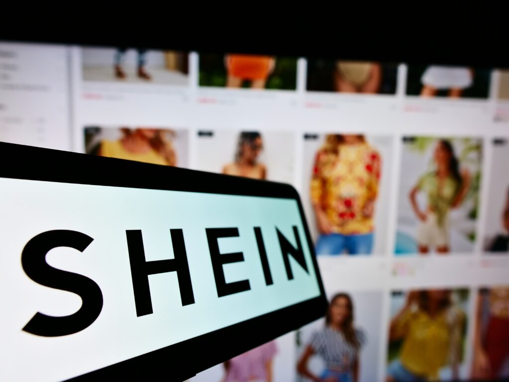 Shein và bí quyết trở thành đế chế thời trang lớn nhất thế giới - Ảnh 3.