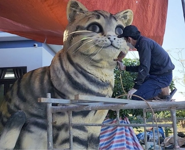 Khen thưởng nghệ nhân tạo hình linh vật 'hoa hậu mèo' ở Quảng Trị - Ảnh 3.