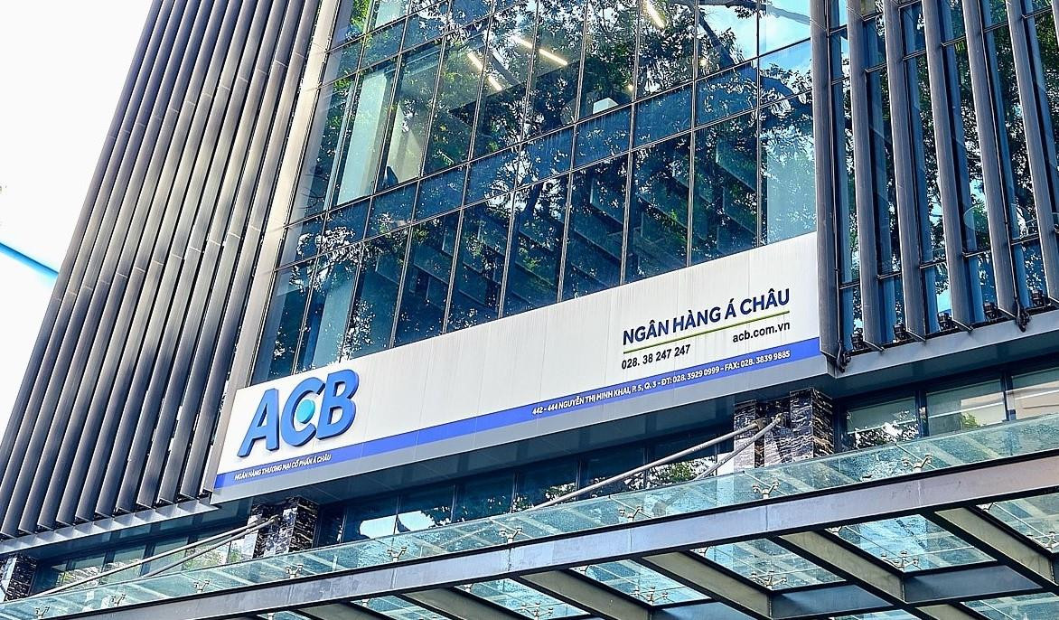 ACB vượt kế hoạch kinh doanh năm 2022, tỷ lệ nợ xấu chỉ 0,74% - Ảnh 1.