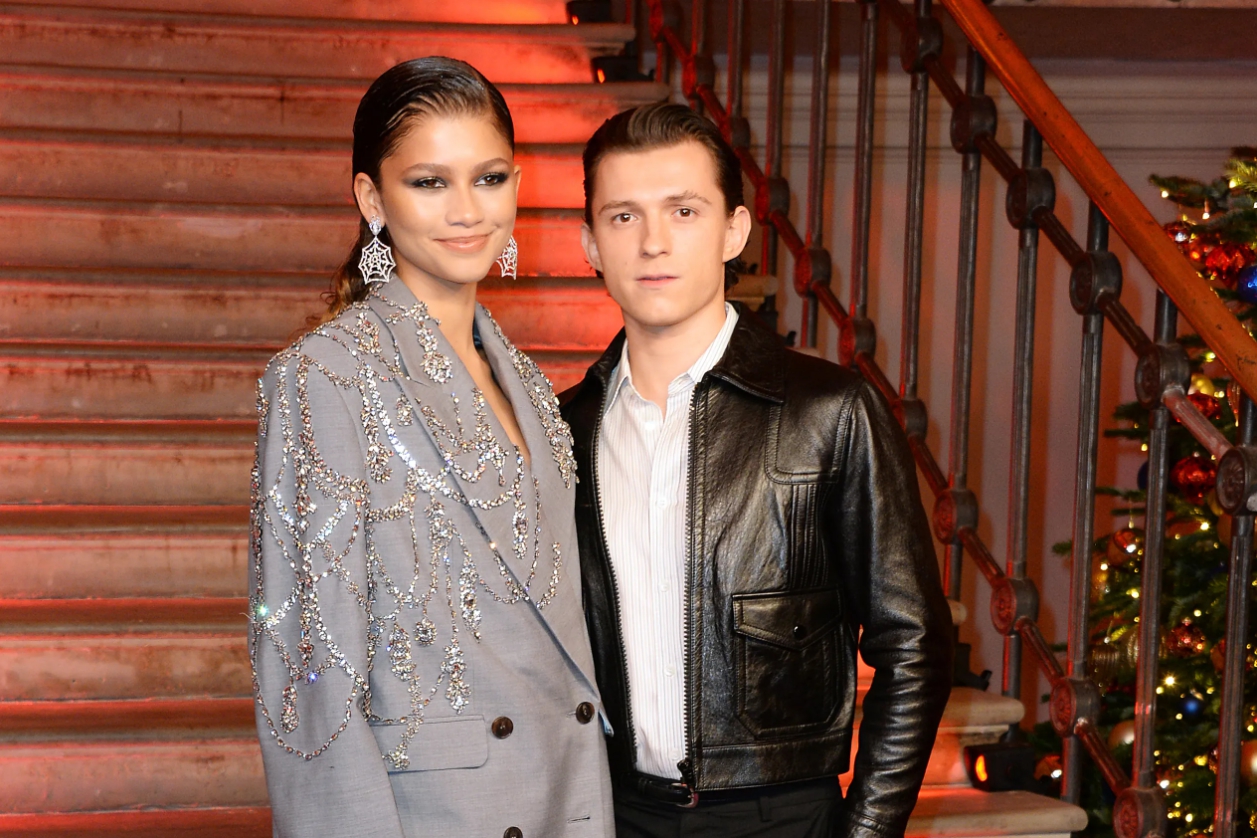 "Người nhện" trẻ tuổi nhất vũ trụ Marvel Tom Holland kiếm tiền như thế nào: Từ vũ công hip-hop đến siêu sao đa tài, không tiếc tay đầu tư siêu xe, biệt thự - Ảnh 6.