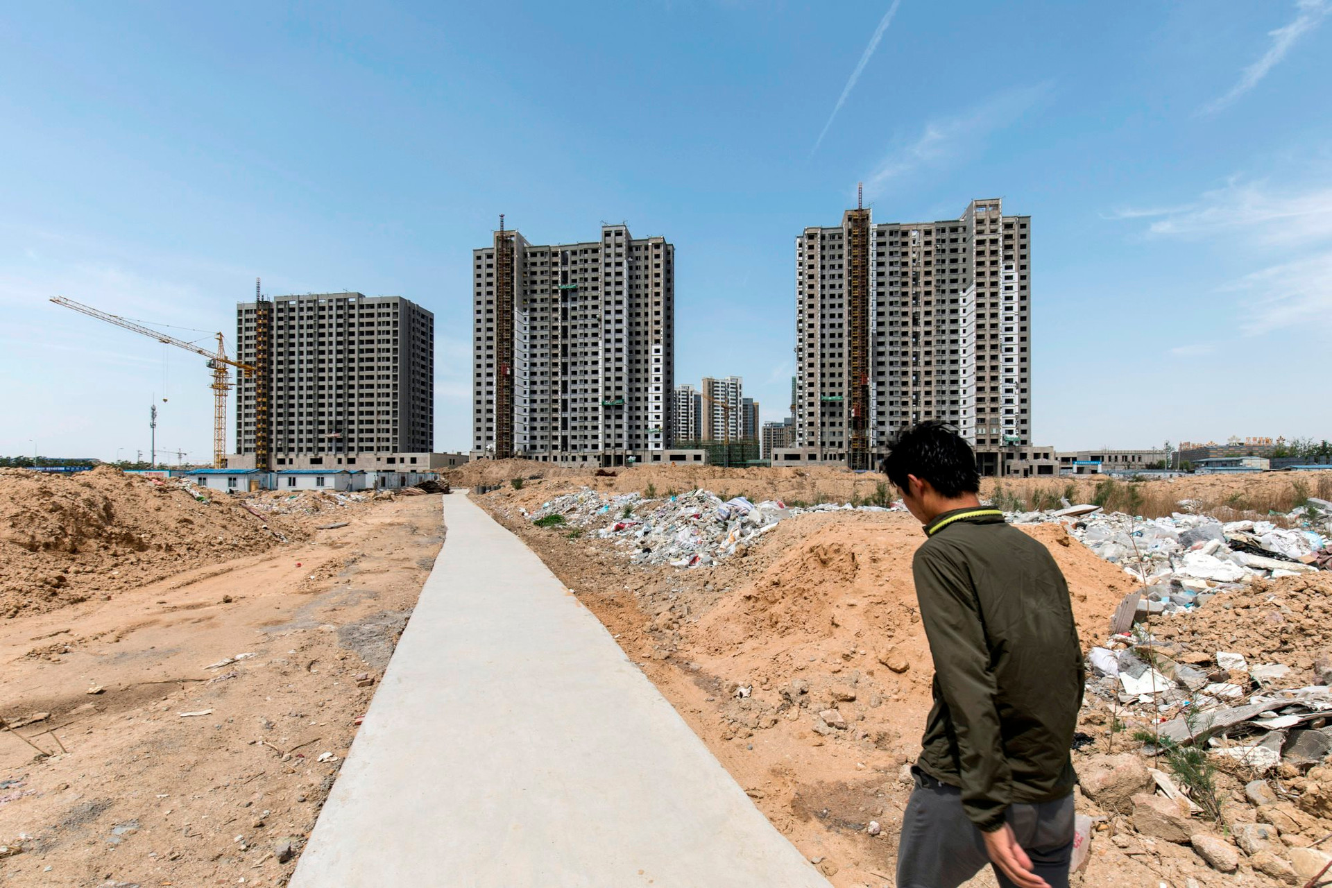 Một nhà phát triển bất động sản Trung Quốc vỡ nợ, bất chấp những nỗ lực giải cứu của chính phủ - Ảnh 1.