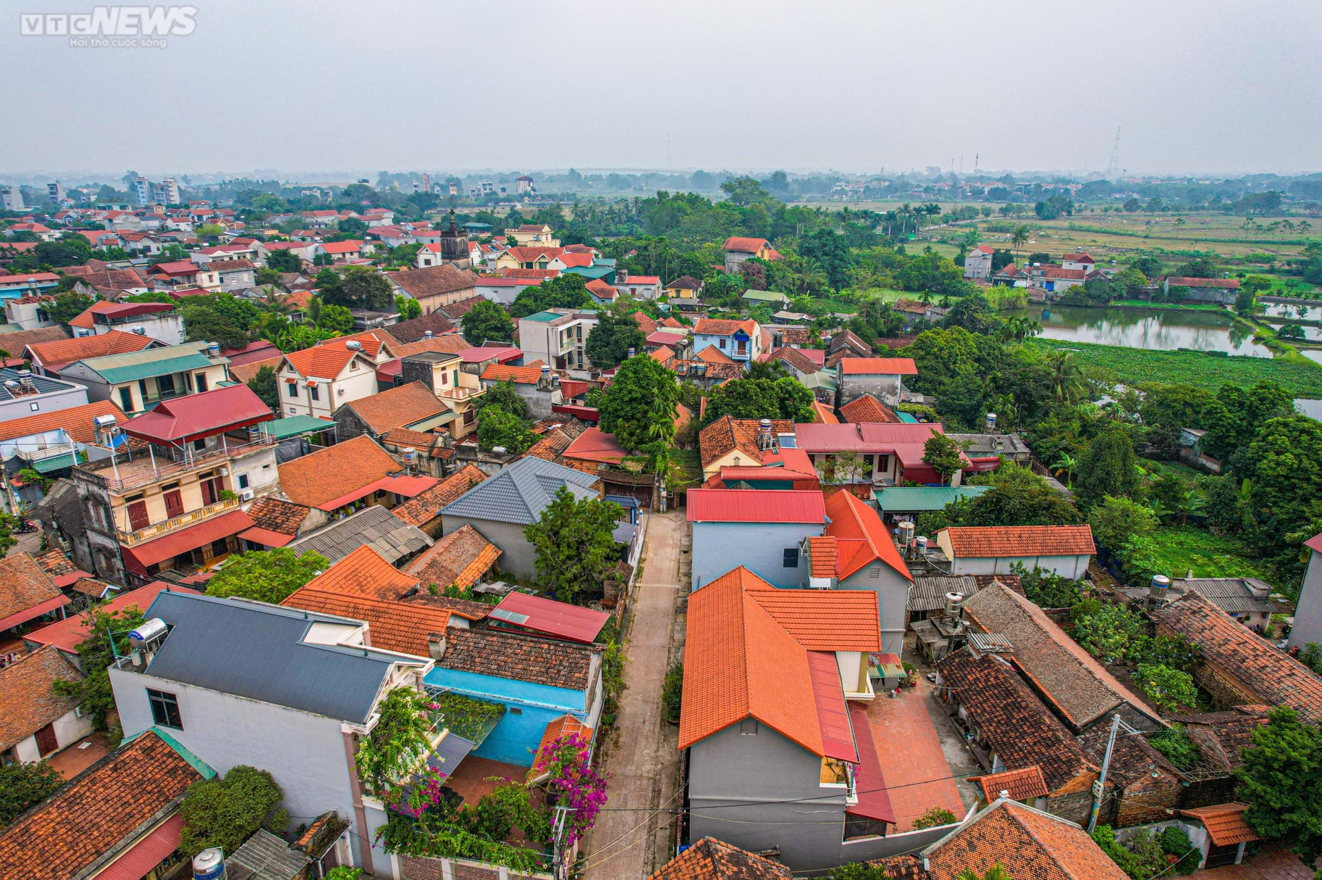 Ngôi làng cổ 'độc nhất vô nhị' ở miền Bắc ngày càng vắng bóng khách du lịch - Ảnh 8.