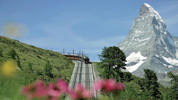 Những tuyến du lịch tàu hỏa đẹp nhất Thụy Sĩ - Ảnh 5.