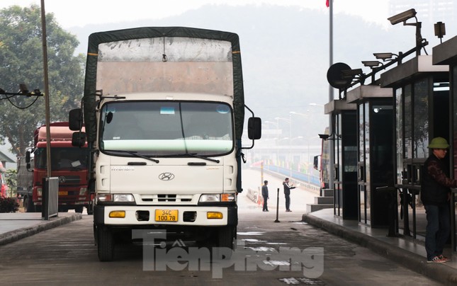 200 khách Trung Quốc đầu tiên sắp nhập cảnh Lào Cai sau gần 3 năm đóng cửa biên giới - Ảnh 2.