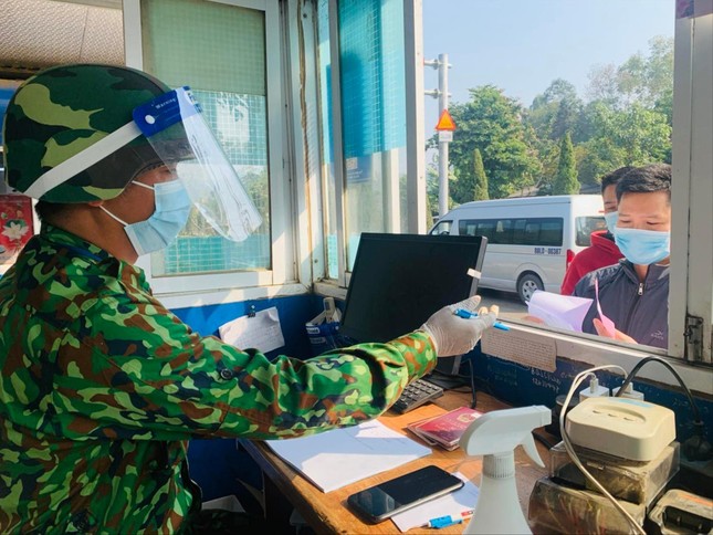 Mở cửa khẩu biên giới Việt - Trung từ 8/1: Sẵn sàng đón khách du lịch - Ảnh 1.