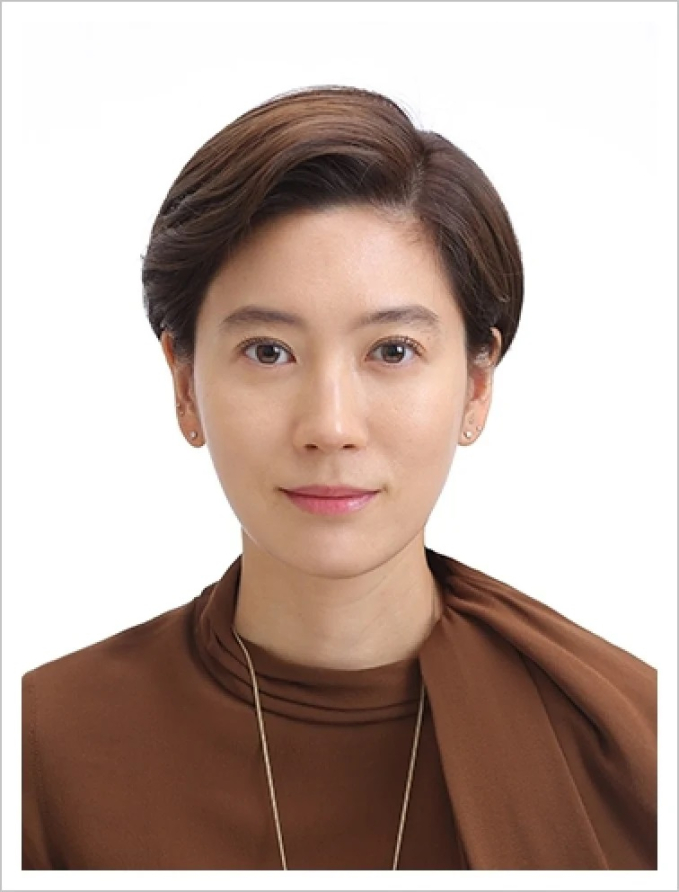 Cuộc đời “không tưởng” của vợ cũ Chủ tịch Samsung: Cưới người giàu nhất Hàn Quốc vẫn không hạnh phúc, tự đấu tranh vì cái kết viên mãn - Ảnh 3. Cuộc đời “không tưởng” của vợ cũ Chủ tịch Samsung: Cưới người giàu nhất Hàn Quốc vẫn không hạnh phúc, tự đấu tranh vì cái kết viên mãn - Ảnh 3.