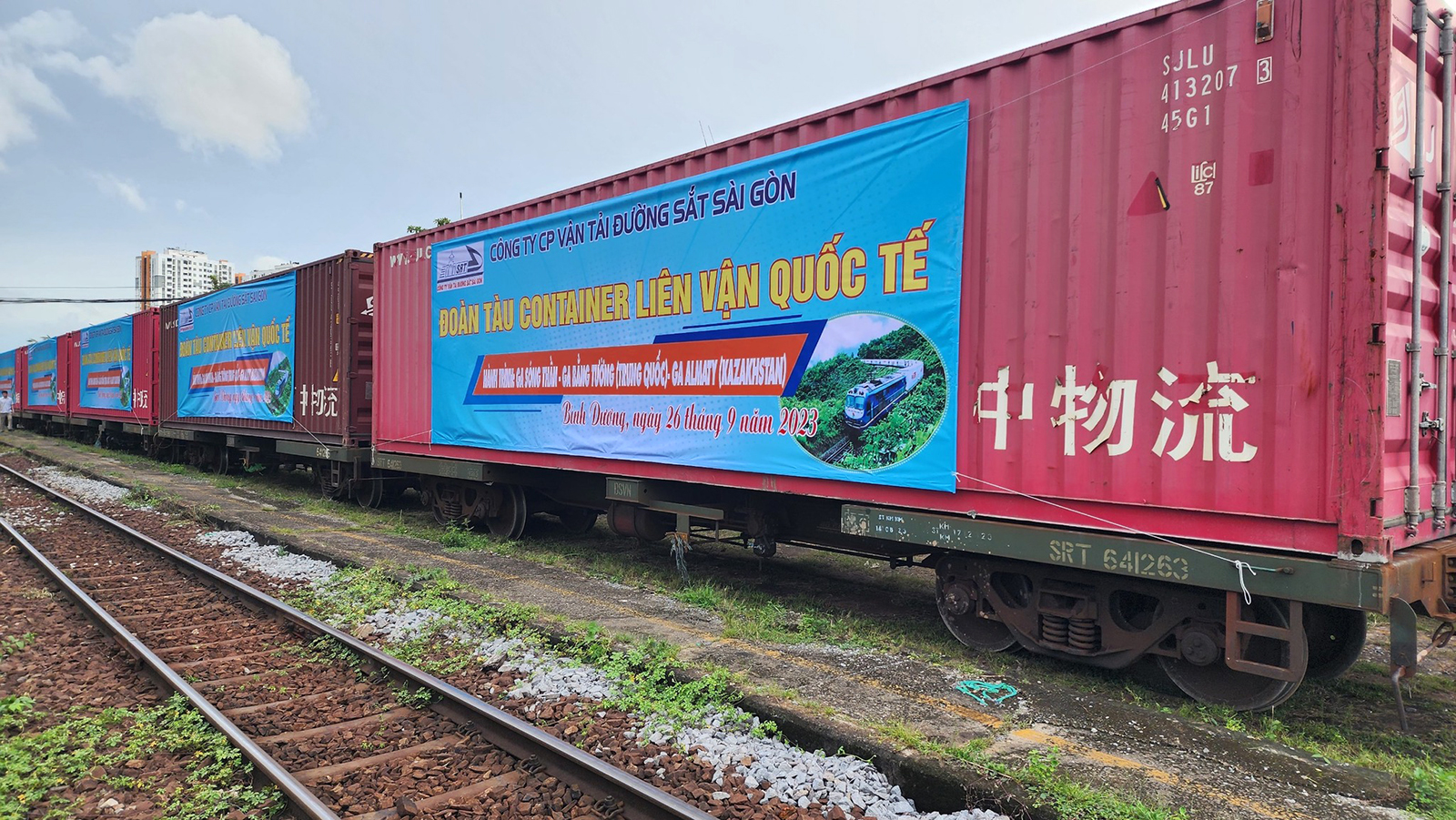 'Giấc mơ' đường sắt xuyên Á qua Trung Quốc: Dự án gần tỷ USD dài 129km ở Việt Nam giờ ra sao? - Ảnh 2. 'Giấc mơ' đường sắt xuyên Á qua Trung Quốc: Dự án gần tỷ USD dài 129km ở Việt Nam giờ ra sao? - Ảnh 2.