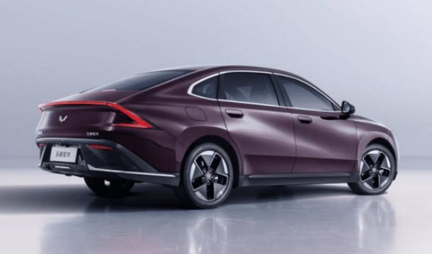 Hãng có xe điện mini vừa mở bán tại Việt Nam hé lộ mẫu sedan hoàn toàn mới: có cả EV lẫn hybrid, giá khởi điểm 500 triệu đồng - Ảnh 4.