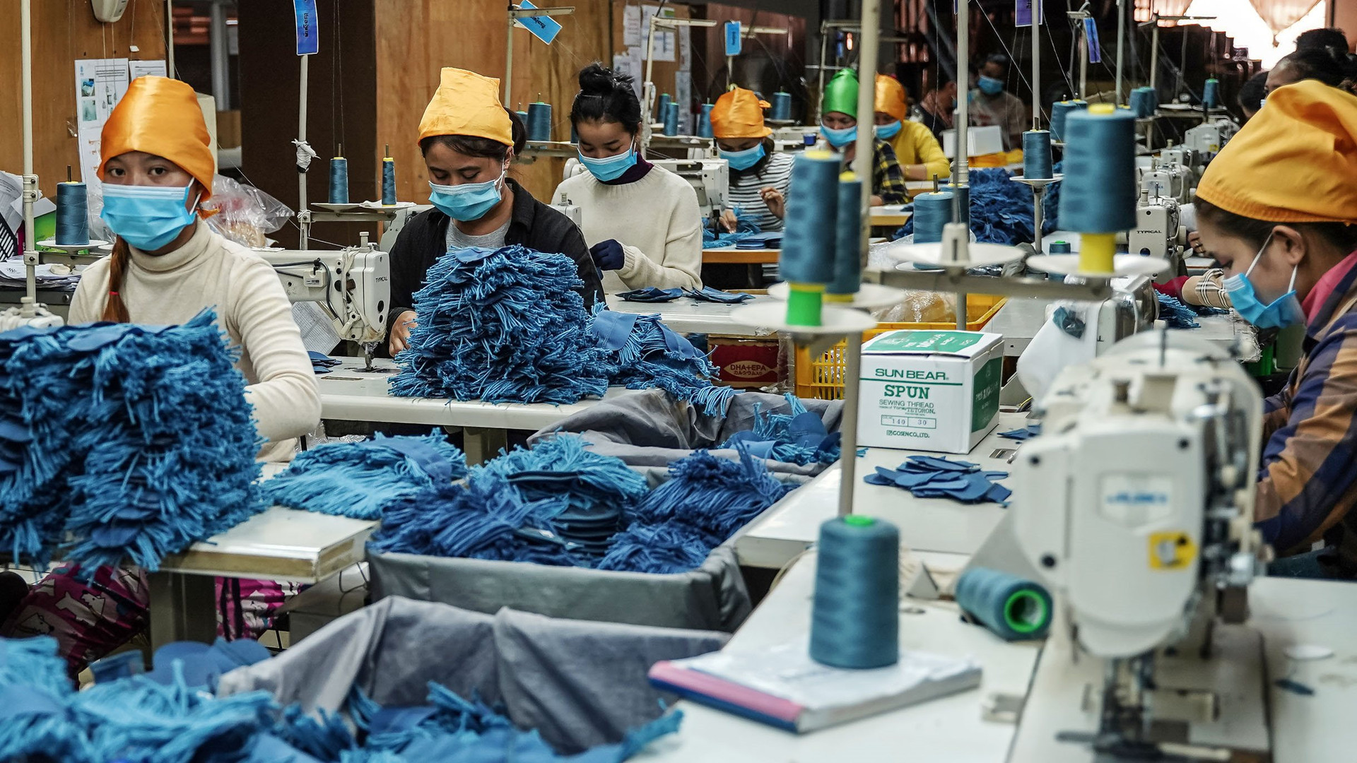 9 tháng 2023: Ngành xuất khẩu trọng điểm của láng giềng giảm gần 20%, Việt Nam kiếm 30 tỷ USD - Ảnh 1.