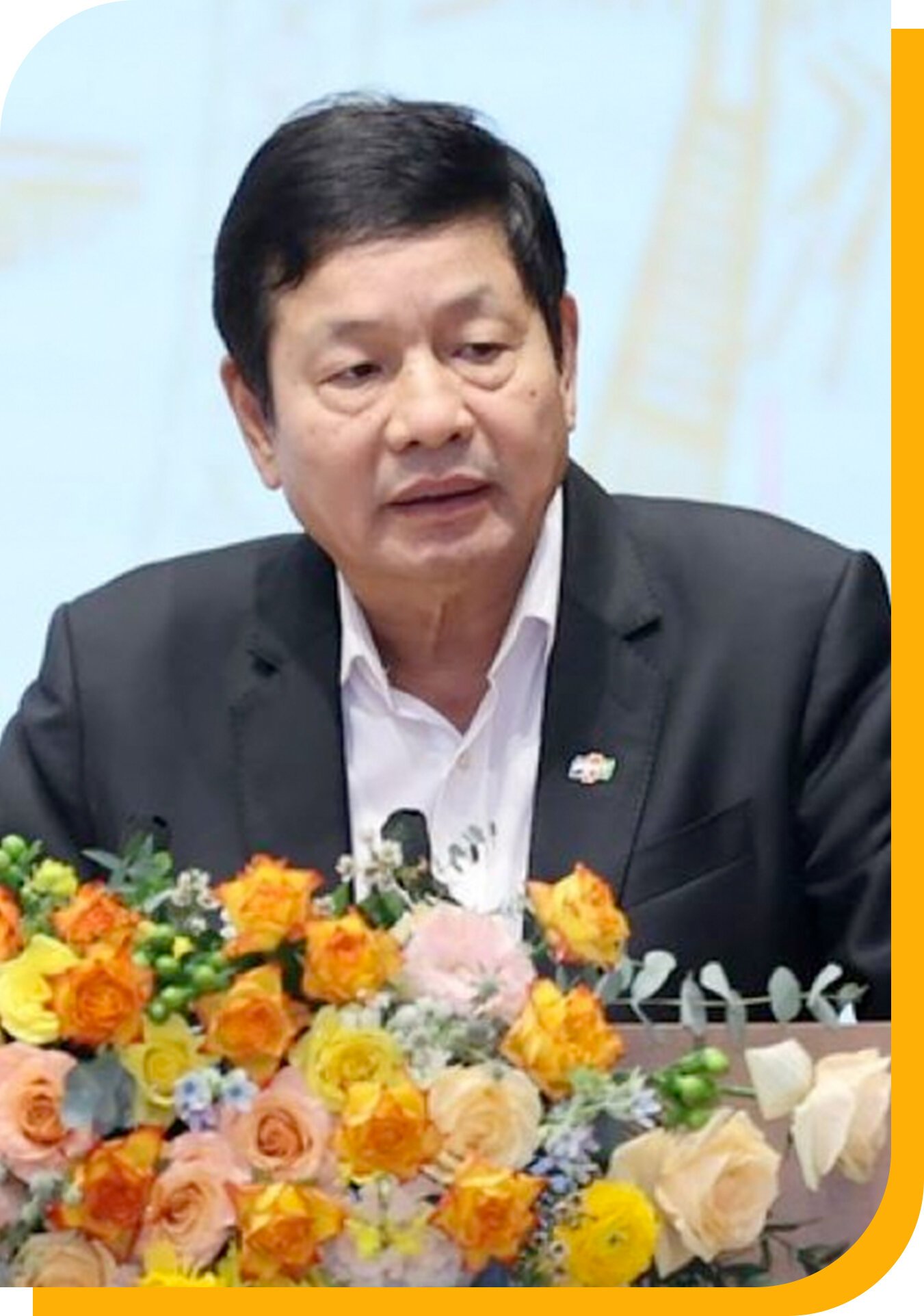 Việc chính của Chủ tịch FPT Trương Gia Bình: Đi bán hàng - Ảnh 4.