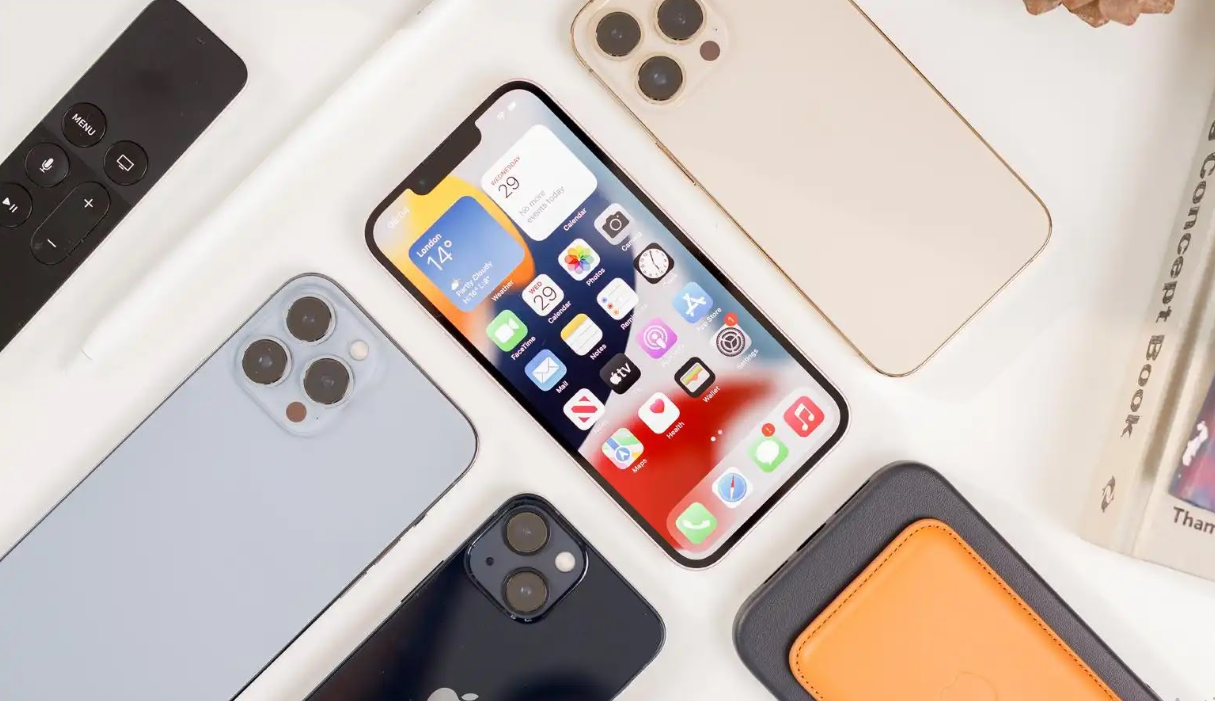 iPhone 15 series lên kệ, loạt iPhone thế hệ cũ giảm hơn 9 triệu đồng - Ảnh 1.