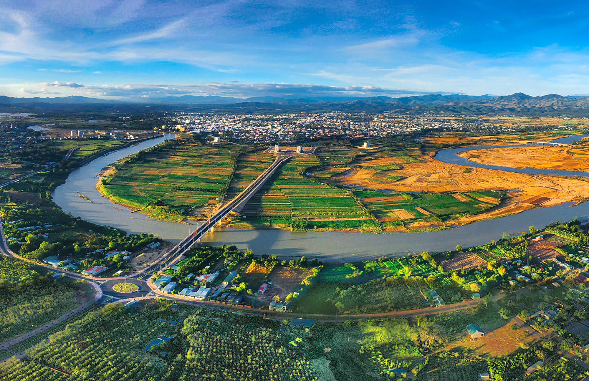 Nằm trong vùng lõi Khu vực tam giác phát triển, ngã ba Đông Dương, tỉnh này sẽ ra sao trong những năm tới? - Ảnh 1.