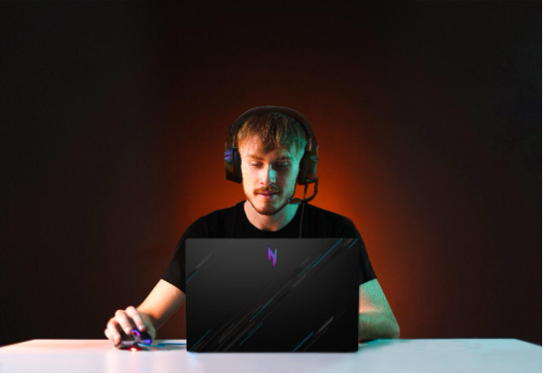 Acer Nitro V: Phiên bản laptop gaming quốc dân mới nhất với CPU Intel Gen 13, GPU RTX 4050 - Ảnh 2. Acer Nitro V: Phiên bản laptop gaming quốc dân mới nhất với CPU Intel Gen 13, GPU RTX 4050 - Ảnh 2.